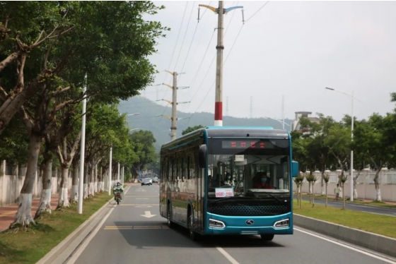 Les bus King Long offrent des services de transport plus pratiques pour les navetteurs à Guangzhou

